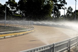 HOT WEATHER ALERT: Bendigo race meeting marked as ‘Hot Weather Affected’